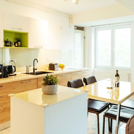 Bright And Spacious Central Apartment- Piata Amzei Бухарест Экстерьер фото