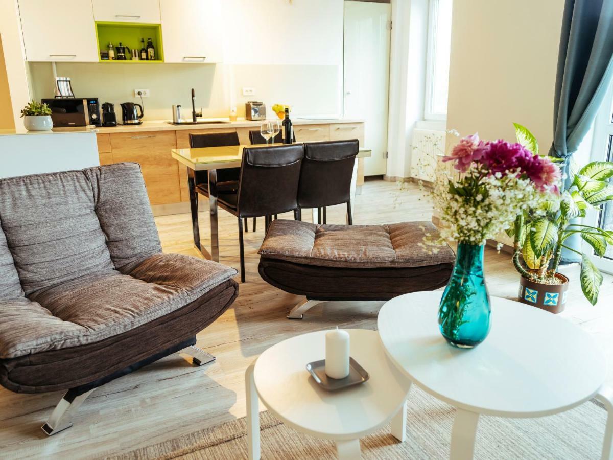 Bright And Spacious Central Apartment- Piata Amzei Бухарест Экстерьер фото