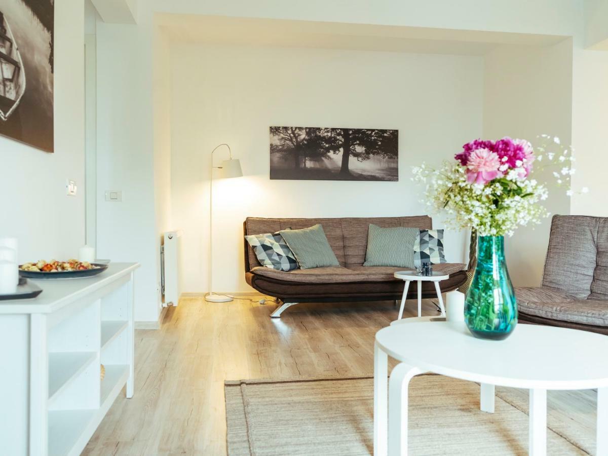 Bright And Spacious Central Apartment- Piata Amzei Бухарест Экстерьер фото