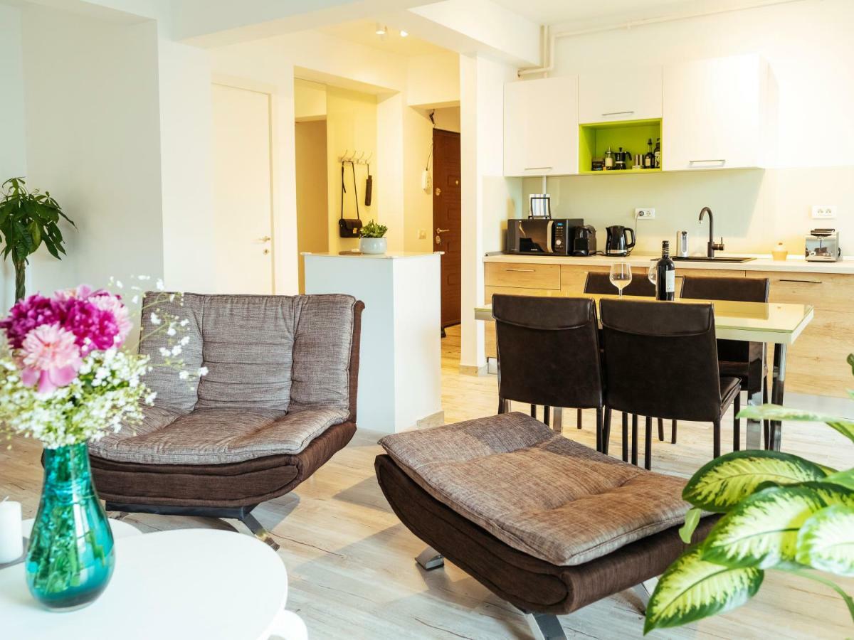 Bright And Spacious Central Apartment- Piata Amzei Бухарест Экстерьер фото