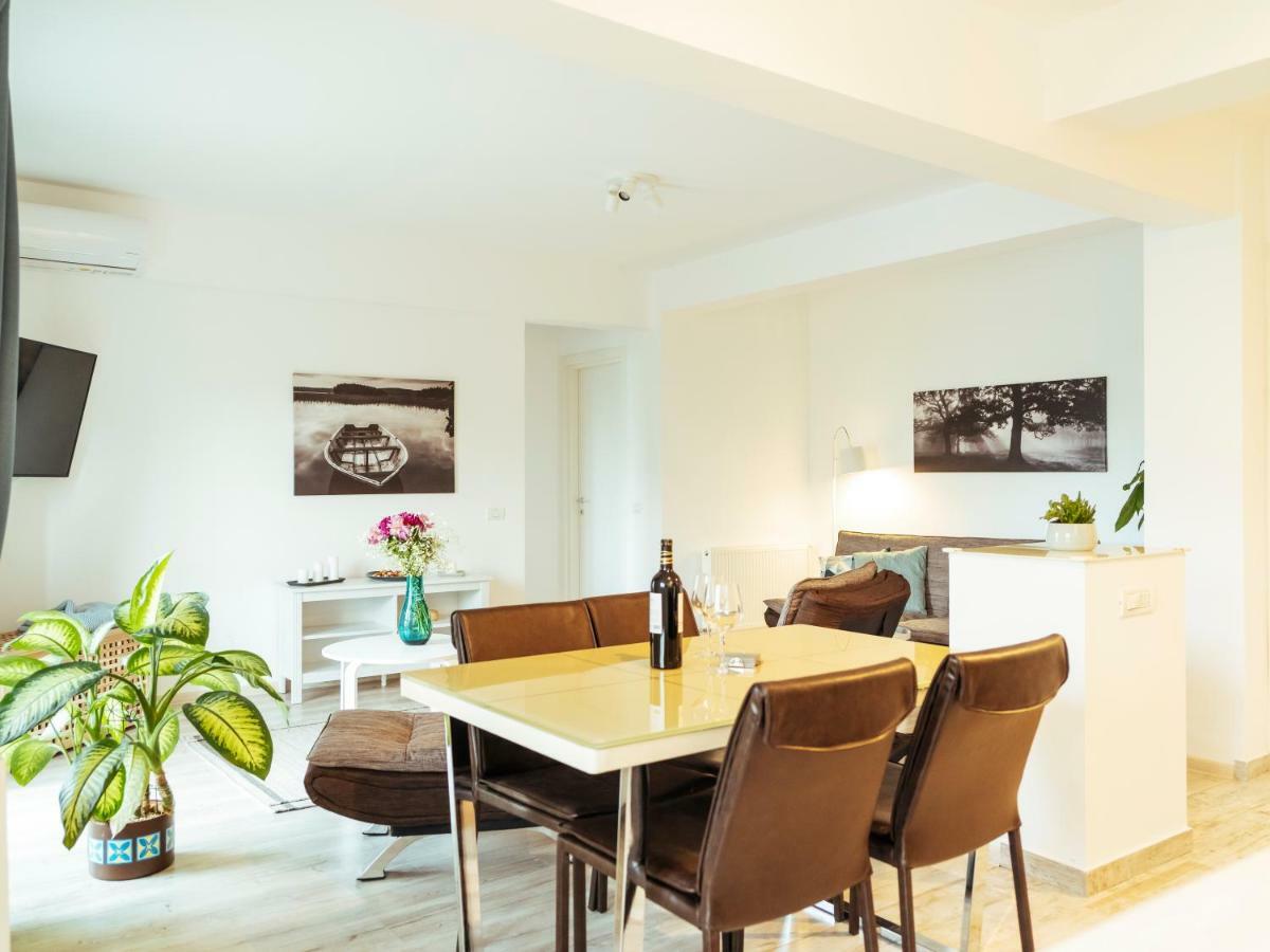 Bright And Spacious Central Apartment- Piata Amzei Бухарест Экстерьер фото